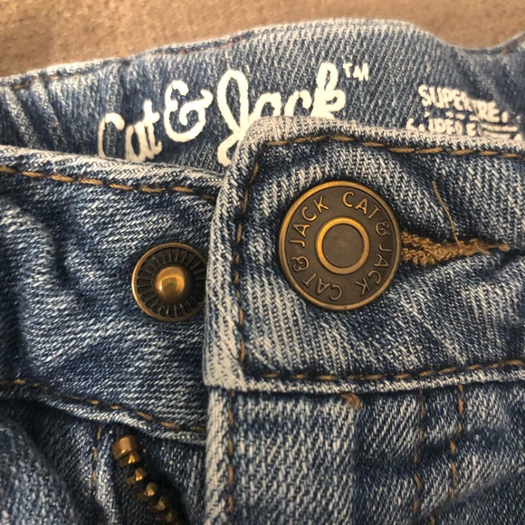 Cat & Jack girls size 7/8 ombré Jean shorts - Picture 4 of 5